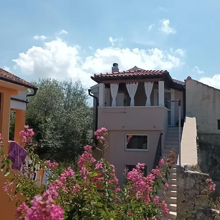 Magi Apartment Sutomiscica